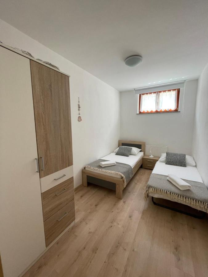 Apartment Sotlar Izola Εξωτερικό φωτογραφία